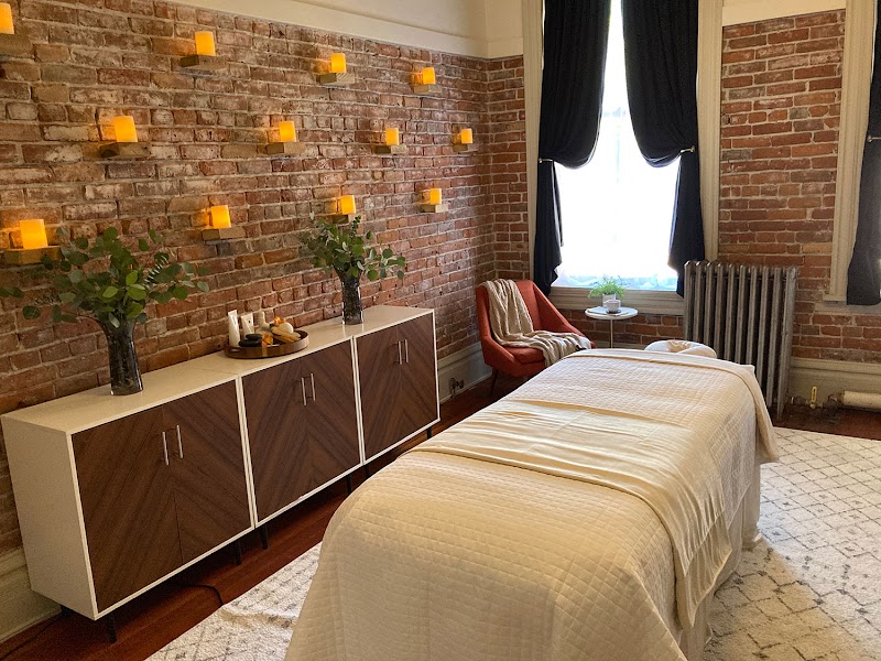 Unwind Massage Benton City - Day Spa in Benton City