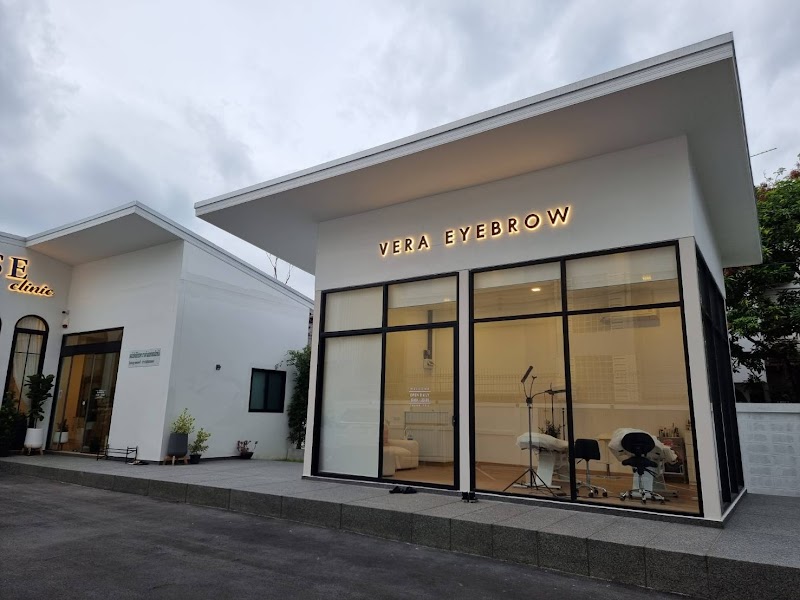 Veerada Eyebrows Studio. Eyebrow Tattoo Feng Shui Hat Yai - Day Spa in Hat Yai