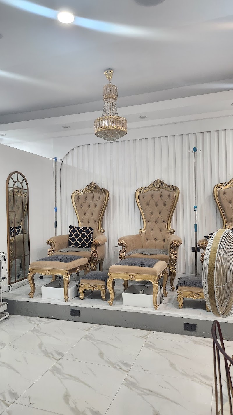 Venus Salon & Spa Naic - Day Spa in Naic