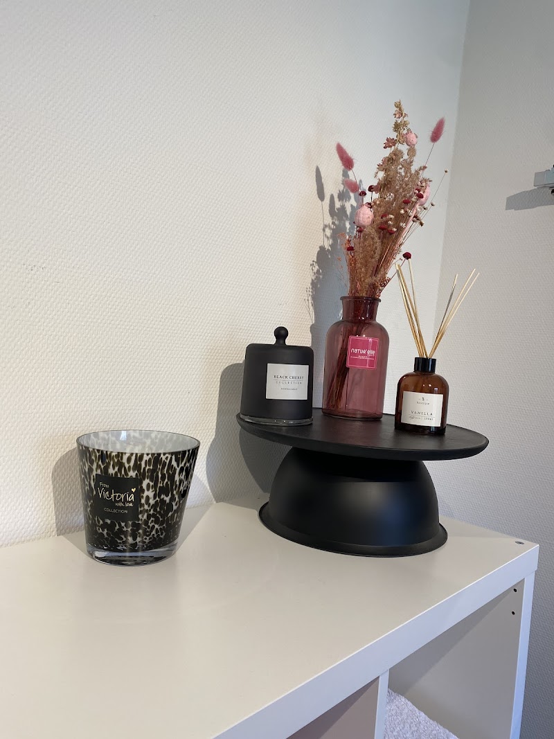 Victoria / Institut de beauté Florenville - Day Spa in Florenville