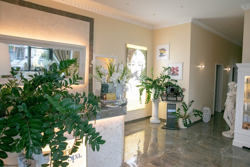 Victoria's The Cosmetic and Floating Spa Pforzheim - Day Spa in Pforzheim