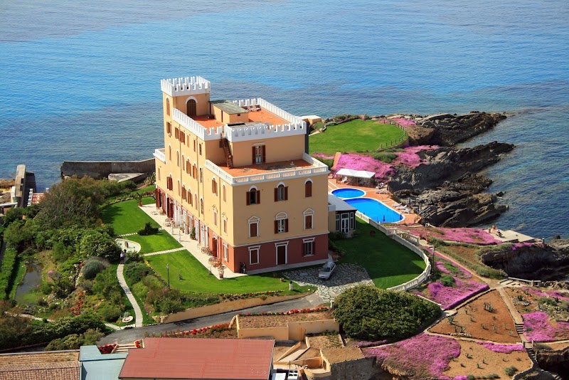Villa Las Tronas Hotel & Spa Sardinia - Resort Spa in Sardinia