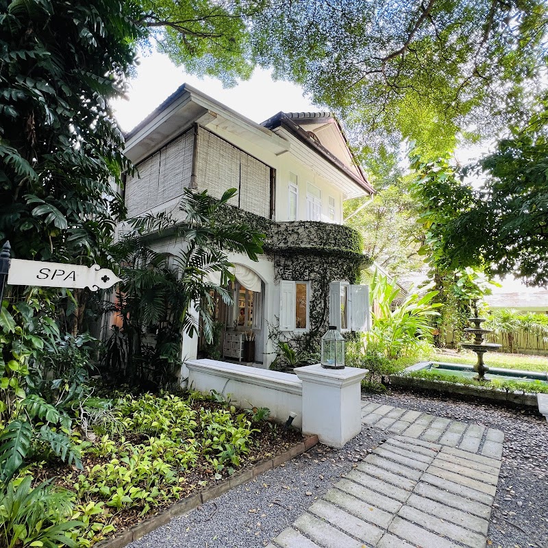 Virtue Spa Xitun Spa Massage | Prenatal Massage | Essential Oil Massage | Breast Massage | Meridian Massage | Full Body Relaxation Massage | Valmont Facial Care | Head Shoulder Neck Ear Candle Spa Taichung - Day Spa in Taichung