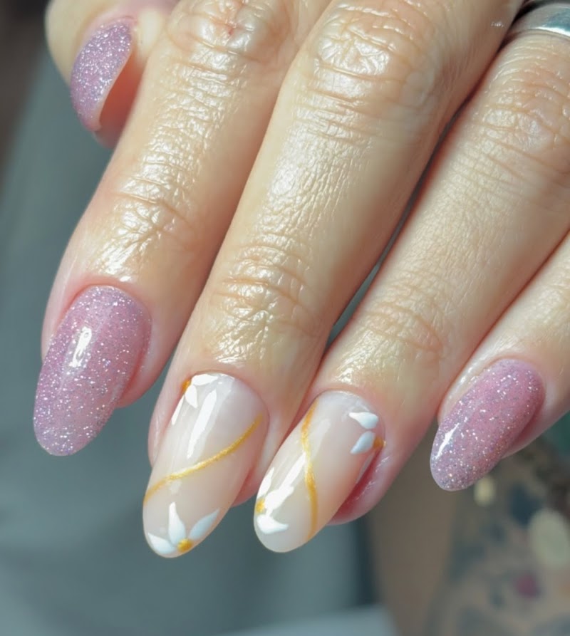 Vivi Fashion Unhas Cabo Frio - Day Spa in Cabo Frio