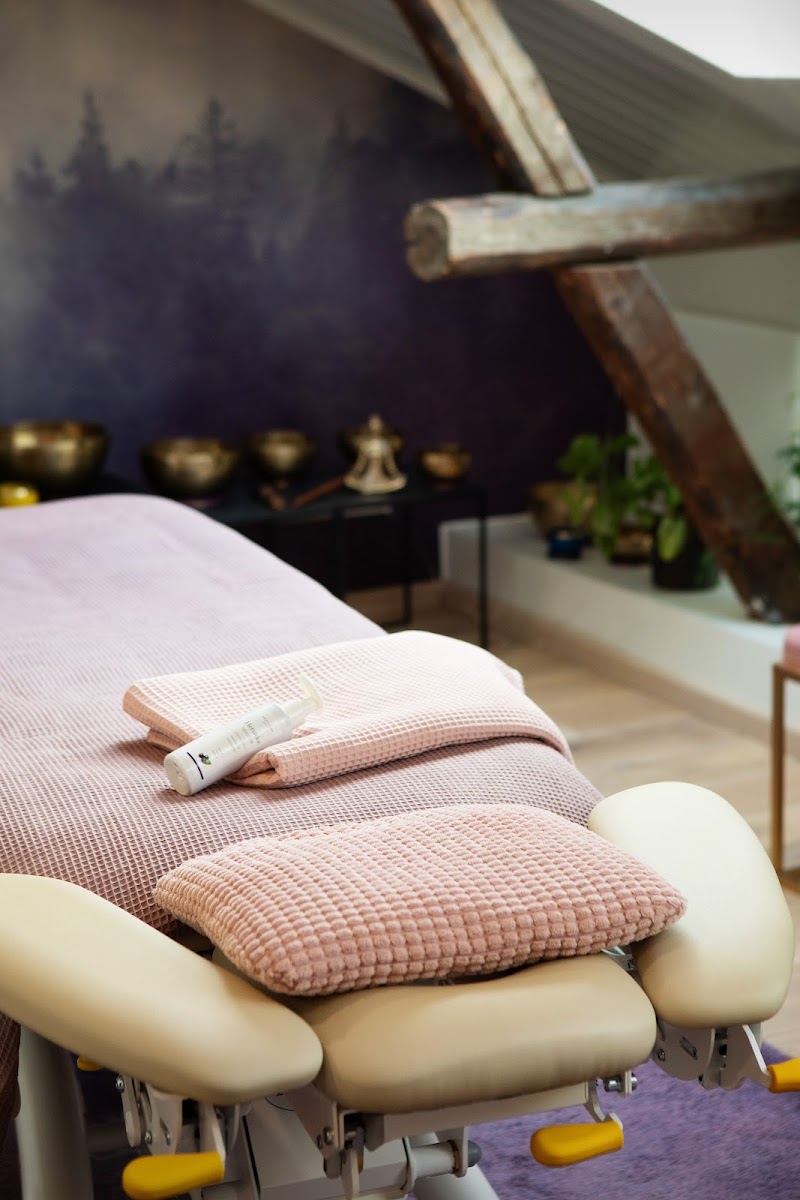 Voimistaja - Koulutettu hieroja Turku - Day Spa in Turku