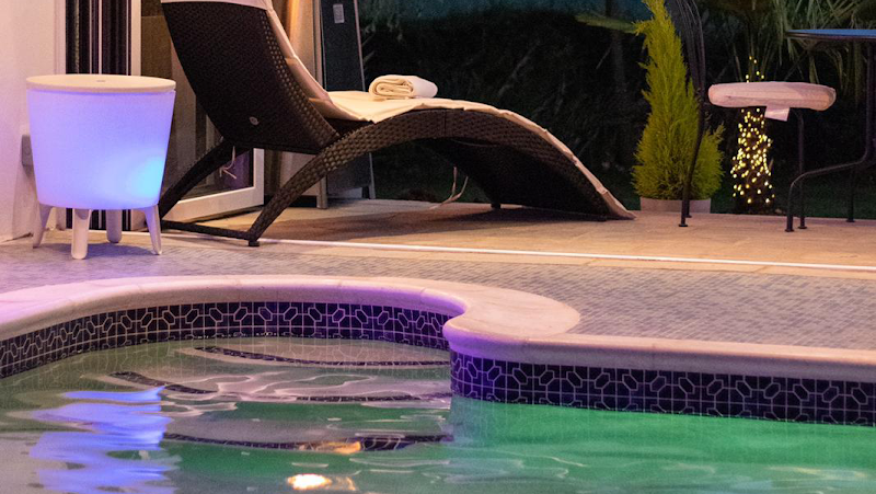 VSL Nail & Beauty Salon & VSL Urban Retreat Spa Days Surrey