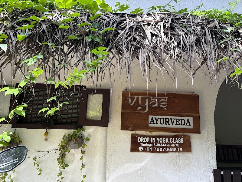 VYAS Varkala Yoga and Ayurveda School Chirayinkeezhu - Day Spa in Chirayinkeezhu