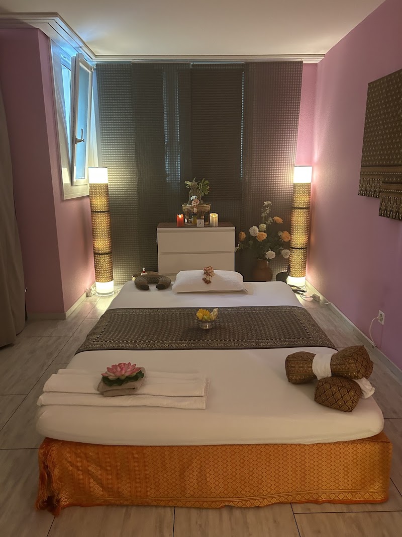 Want Hong Wellness Basel - Wellness Retreat in Basel