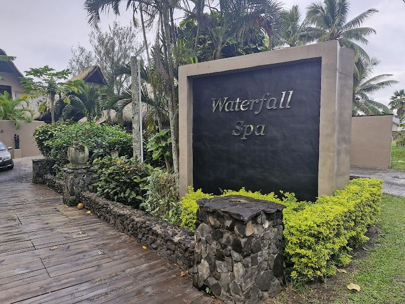 Waterfall Spa & Reflections Villas Rarotonga