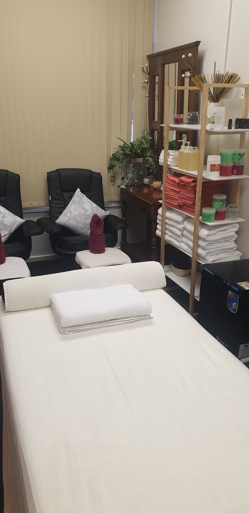 Wayan's Remedial Chinese Massage Roxby Downs - Day Spa in Roxby Downs