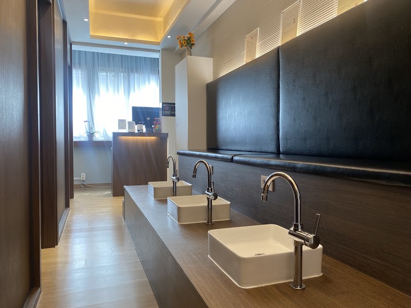 Wellbeing Cafe Acupressure Massage Center Gwonsun-gu - Day Spa in Gwonsun-gu