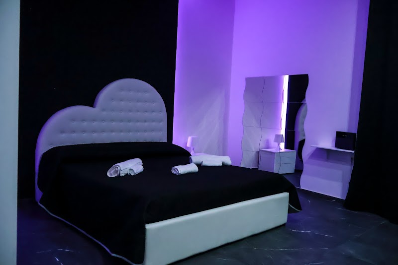 Wellness Home Catania appartamento con vasca idromassaggio e sauna privata Sicily