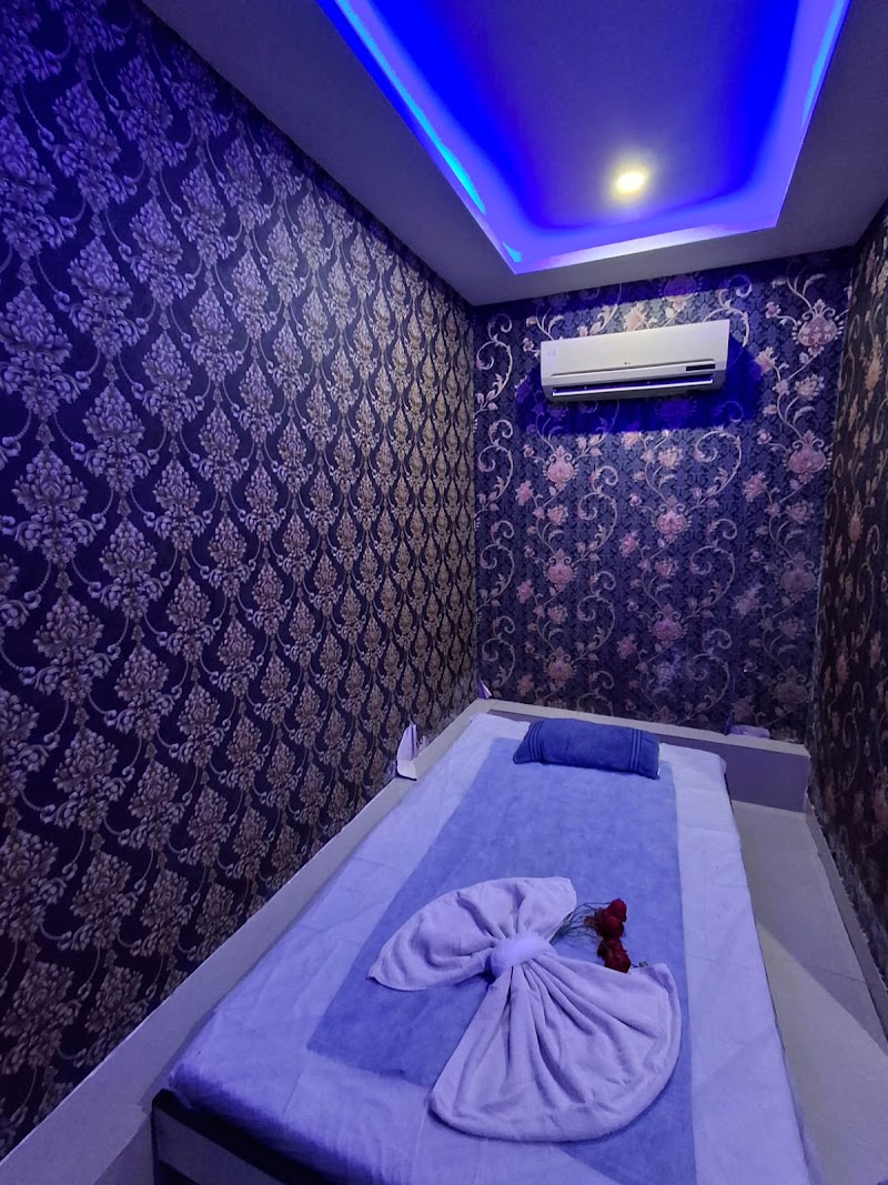 Wellness Spa in Kalyan Bhiwandi Sub-District - Wellness Retreat in Bhiwandi Sub-District