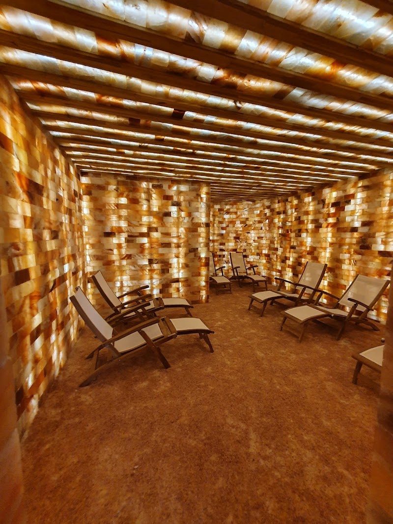 Wellness&Spa PRIMORSKY PARK Yalta - Wellness Retreat in Yalta