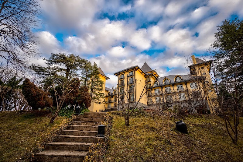 Wildflower Hall, An Oberoi Resort, Shimla - Resort Spa in Shimla