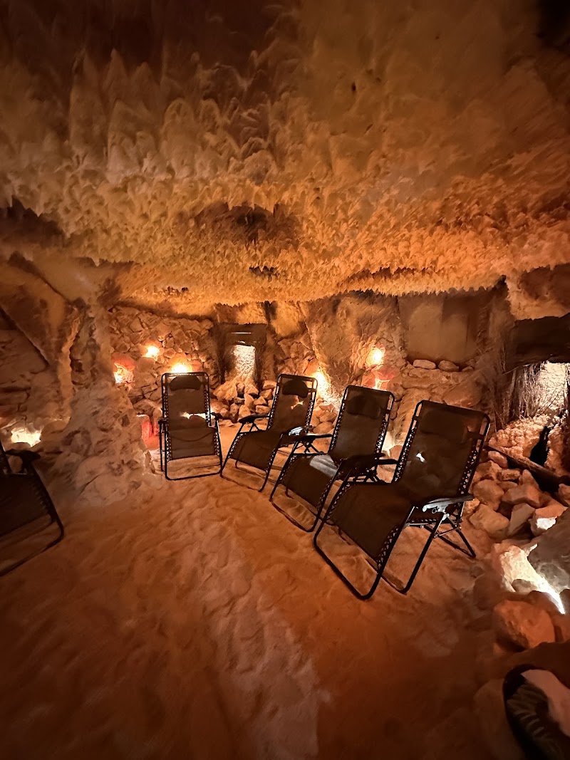 Williamsburg Salt Spa New York photo
