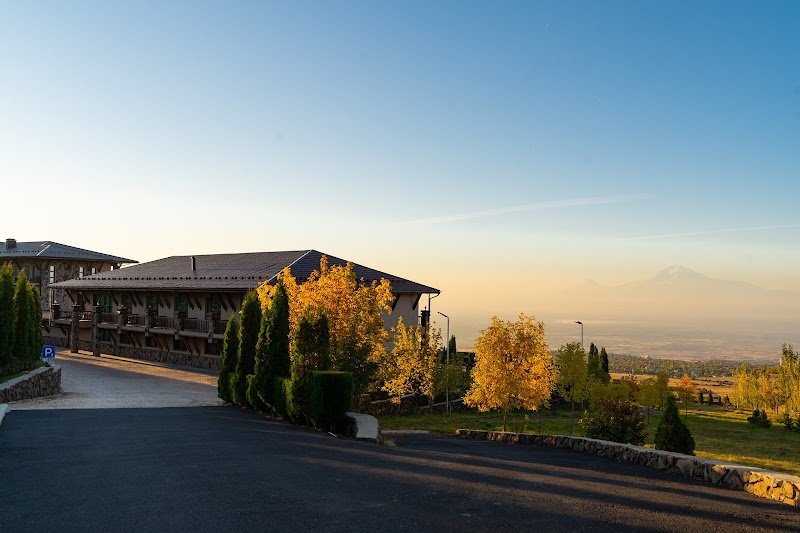 Wine and Grapes Spa Ani Plaza Hotel