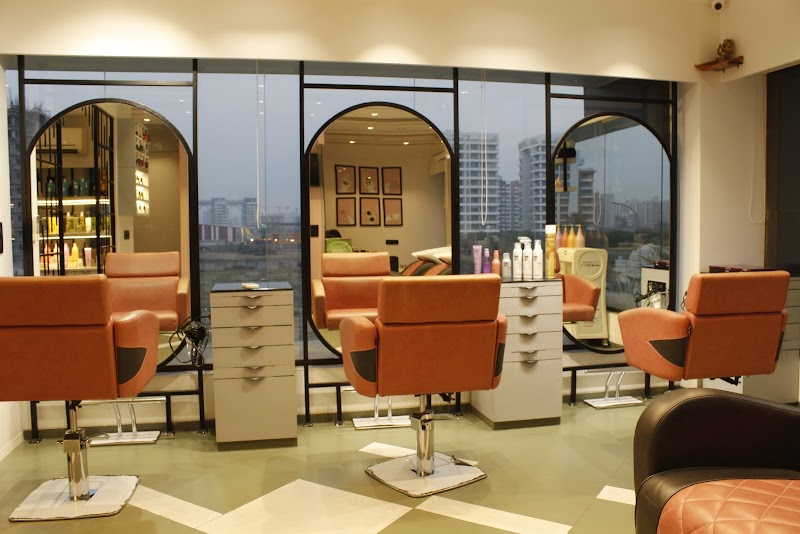 Womens Care Beauty and Spa Surat - Day Spa in Surat