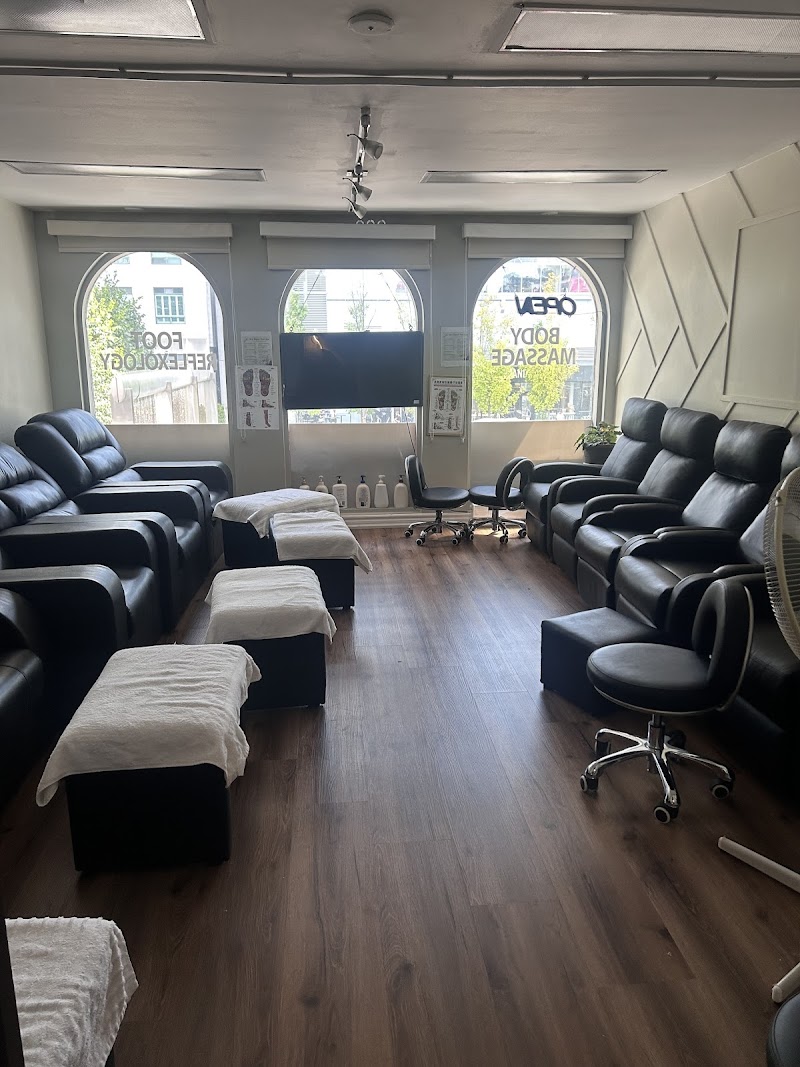 Wonderful Foot Spa Toronto photo