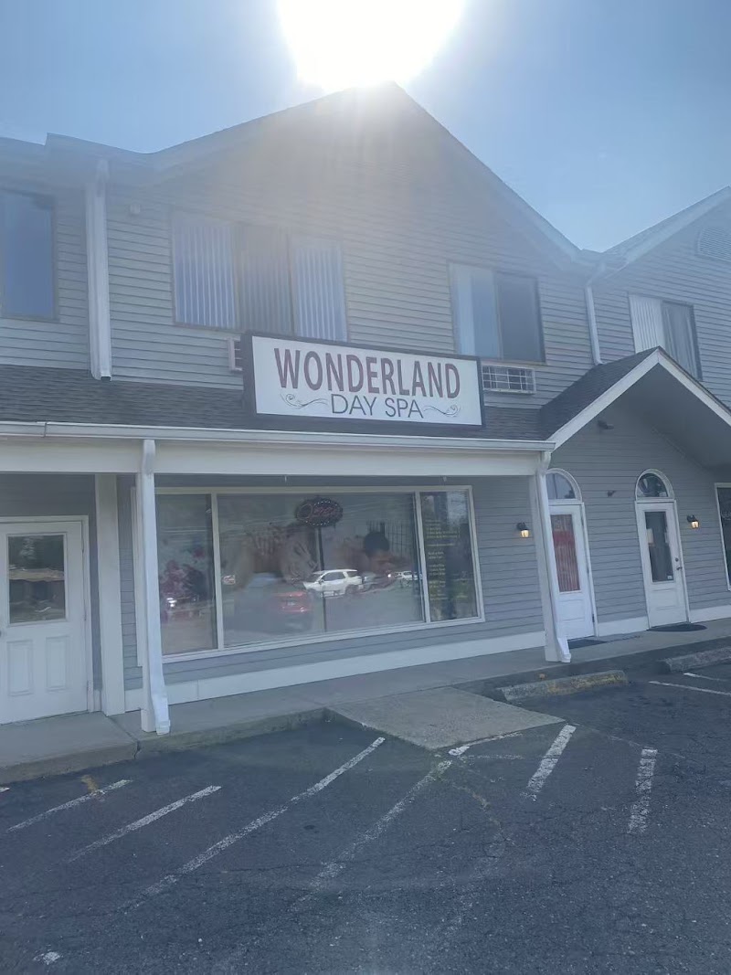 Wonderland Spa Forest Hills - Day Spa in Forest Hills