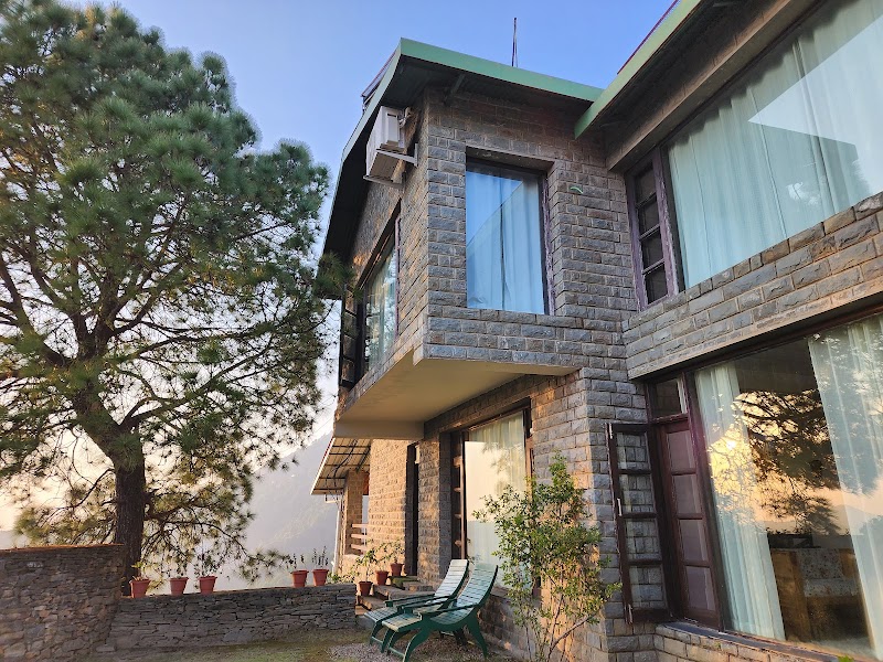 Woodsmoke Retreat (Woodsmoke Resort and Spa) Shimla - Resort Spa in Shimla