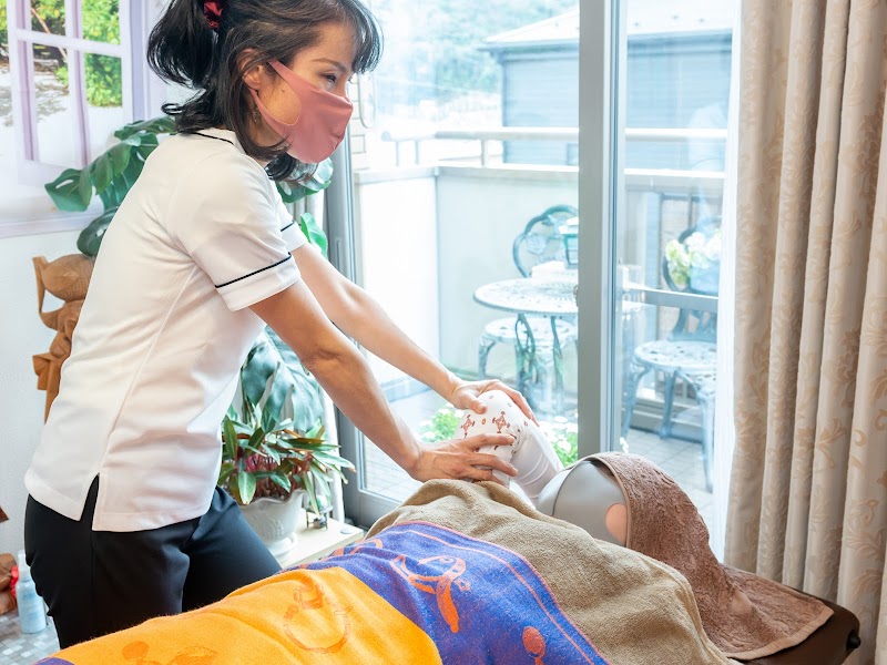 World Massage -healing salon Yokosuka City - Day Spa in Yokosuka City