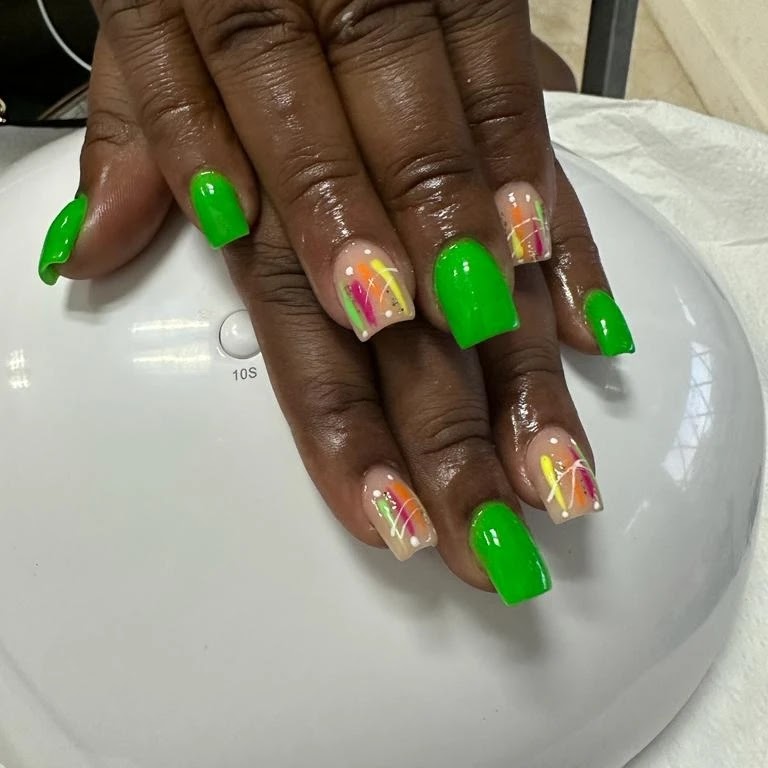 Xtreem Nail and Spa Services St Catherine - Day Spa in St Catherine