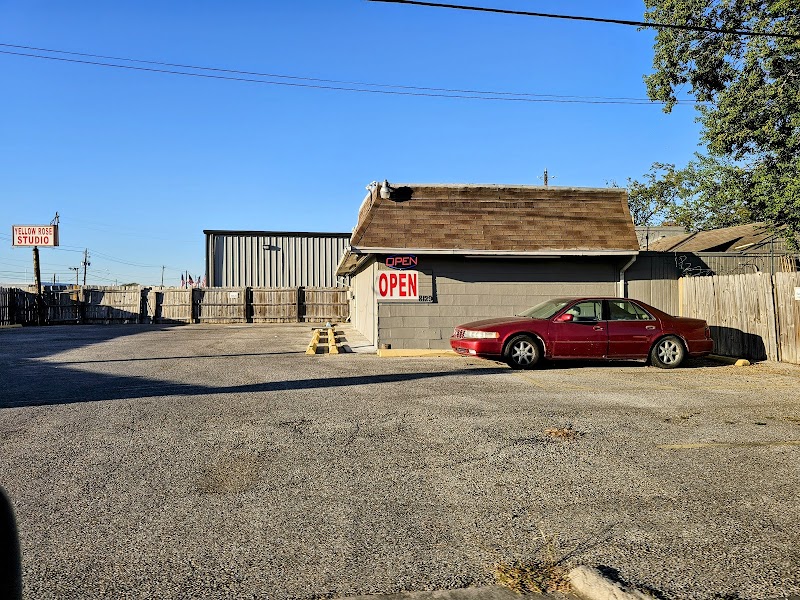 Yellow Rose Wellness Spa New Braunfels - Wellness Retreat in New Braunfels