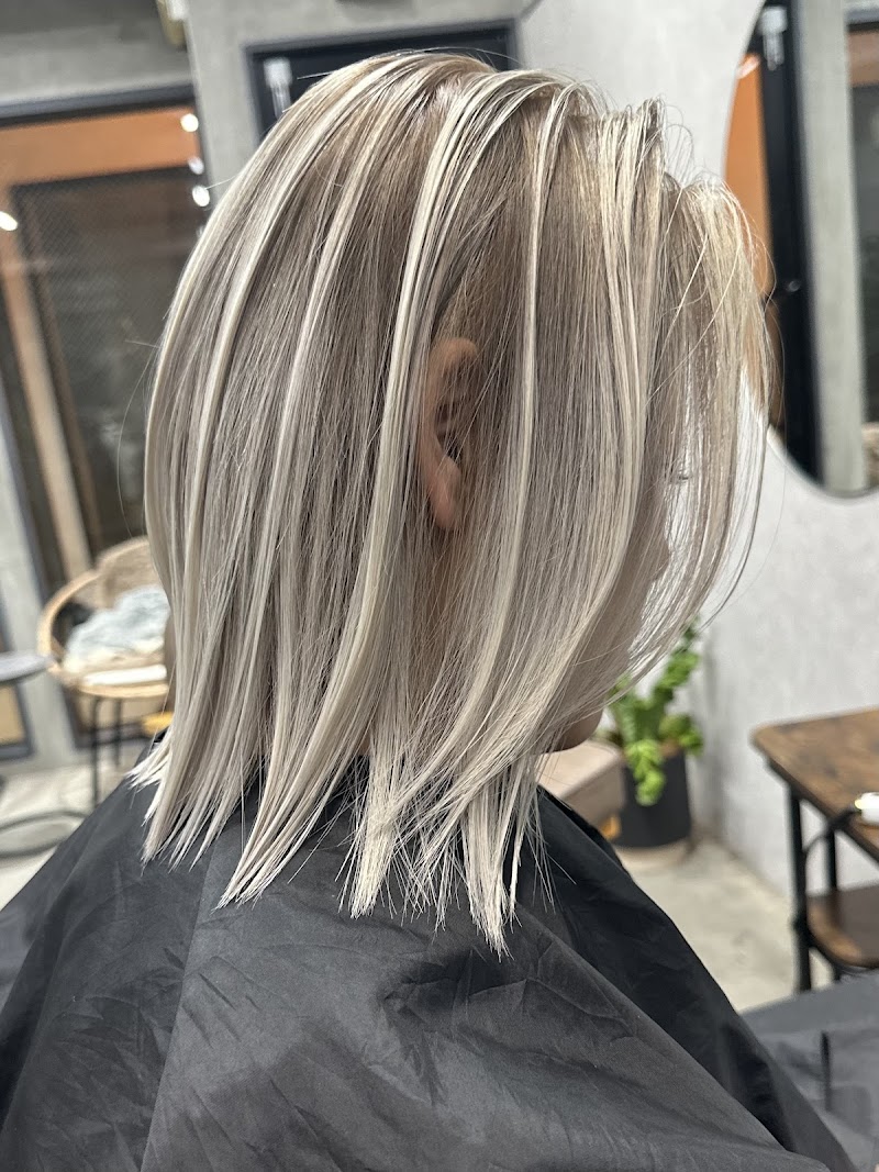 Yham Salon Yamu Fukuoka City Chuo Ward - Day Spa in Fukuoka City Chuo Ward