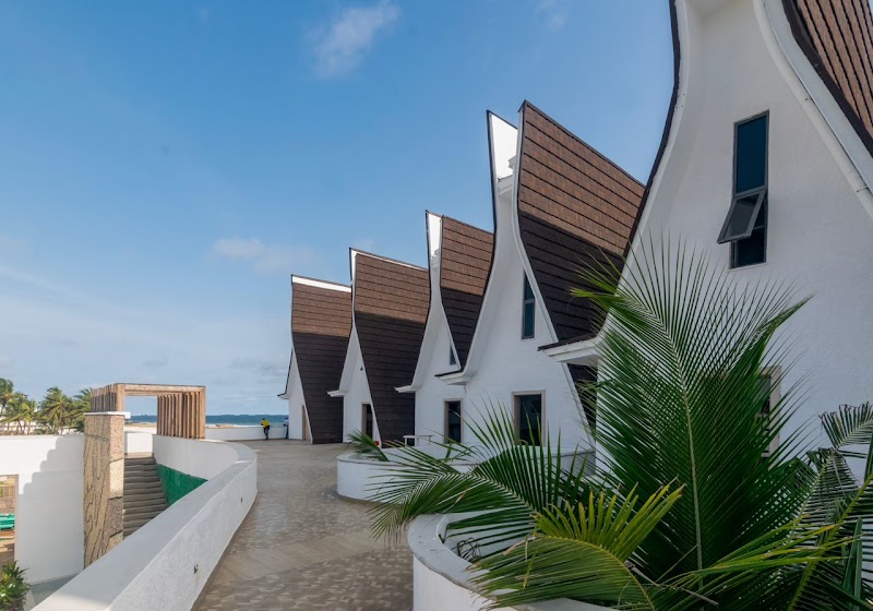 Yolo Island Beach Resort Lagos - Resort Spa in Lagos