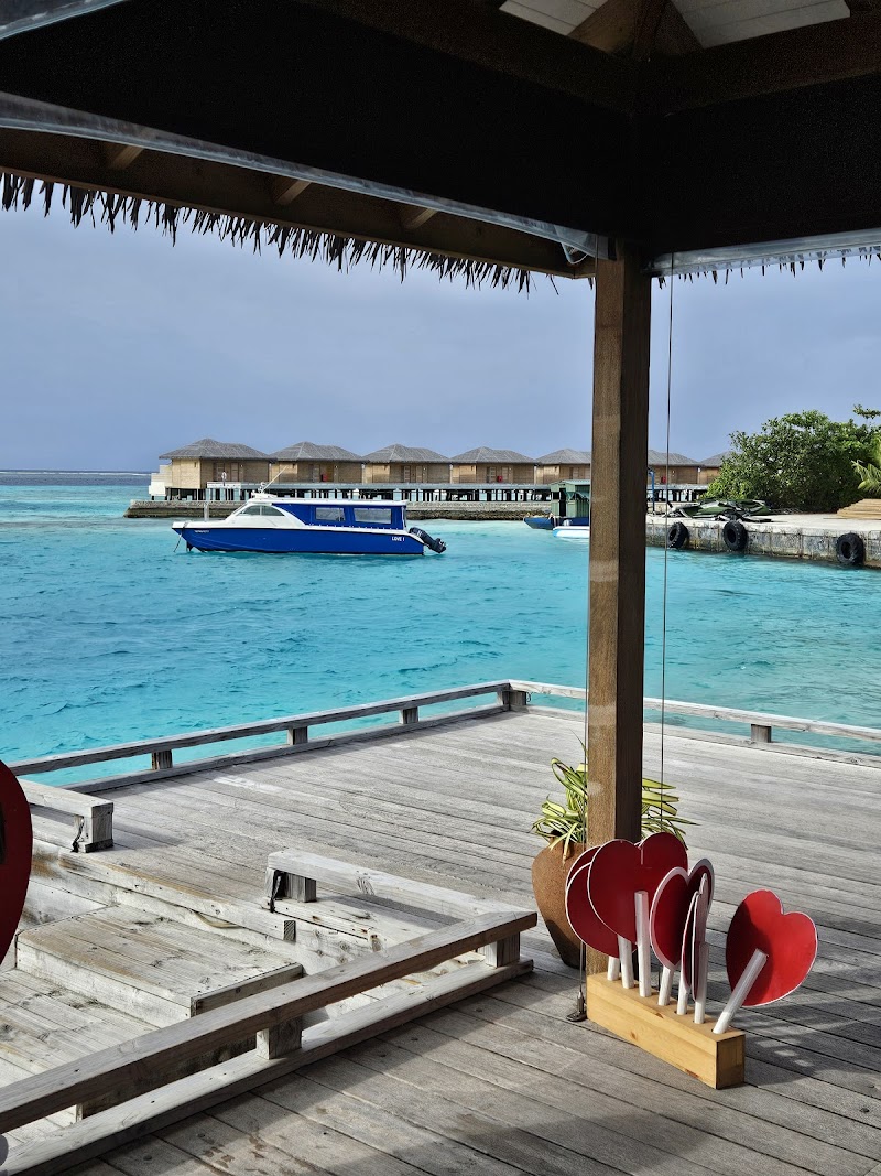 You & Me Maldives North Malé Atoll - Resort Spa in North Malé Atoll