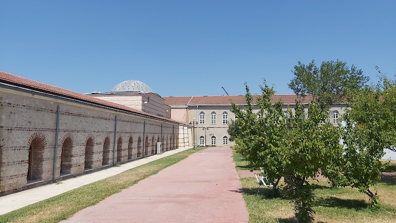Ytü Tarihi Hamam Güngören - Thermal Spa in Güngören