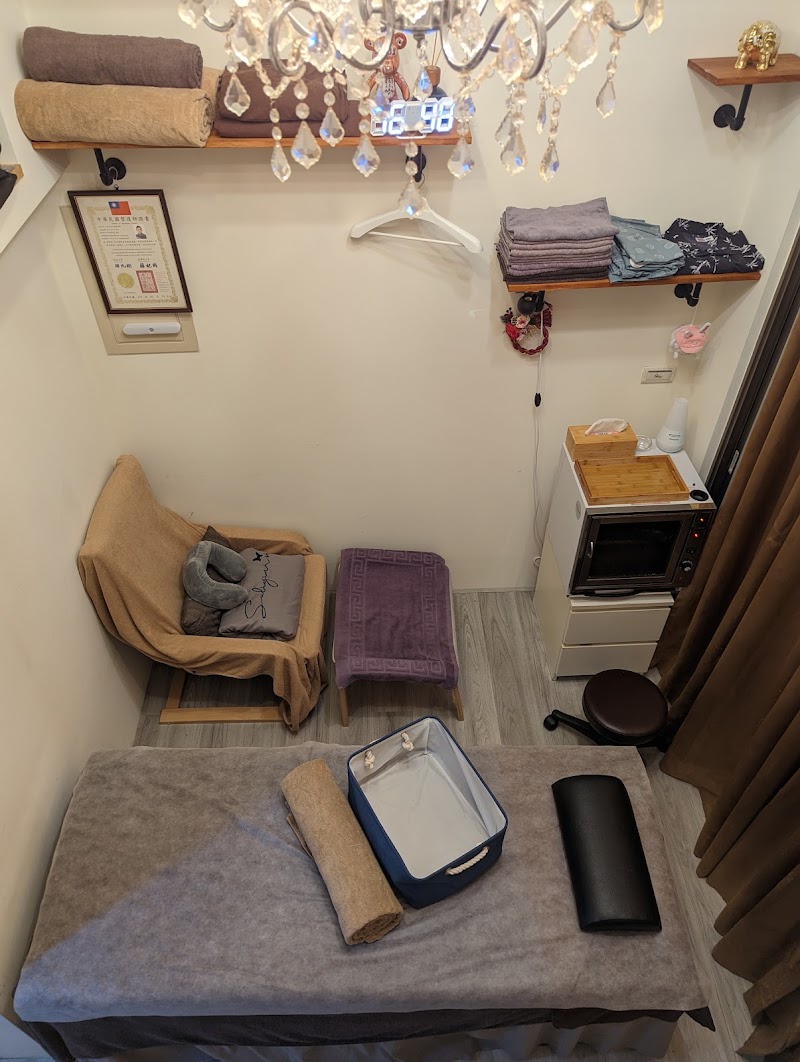 Yun. Body Comfort Stress Relief Studio Toufen City - Day Spa in Toufen City