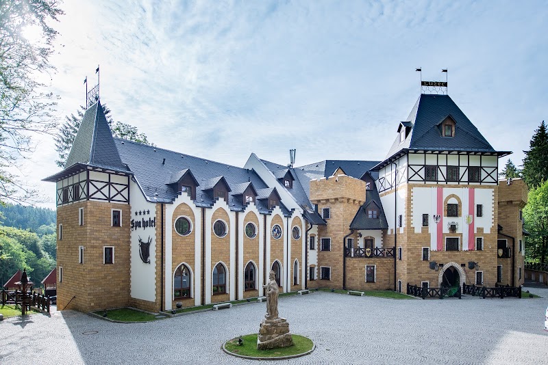 Zámek Lužec Spa & Wellness Resort Karlovy Vary - Medical Spa in Karlovy Vary