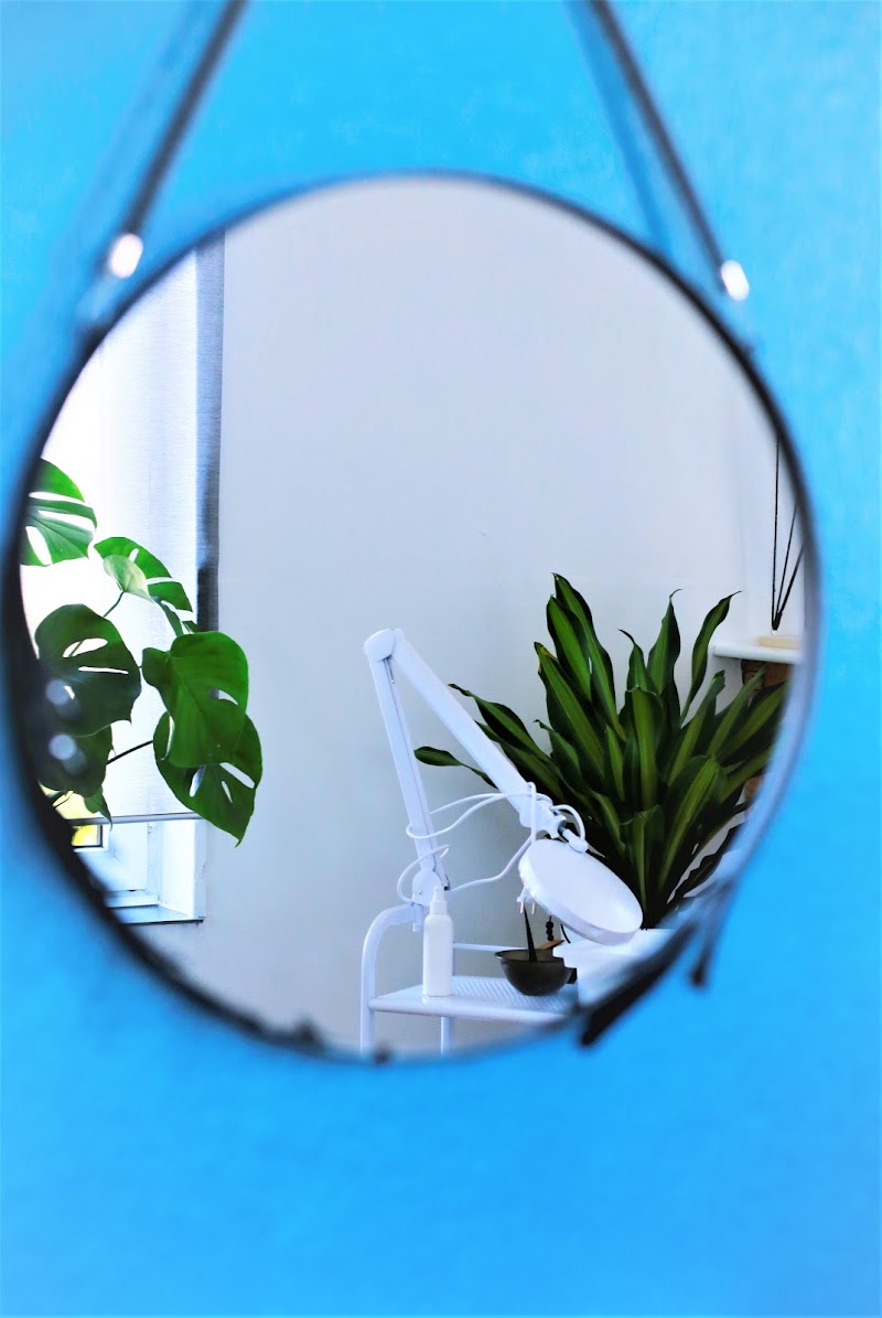 Zantipoux , centre de traitement anti-poux Charleroi - Day Spa in Charleroi