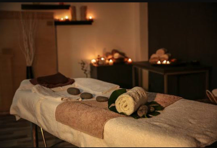 Zeenat Massage Parlour Nairobi - Day Spa in Nairobi