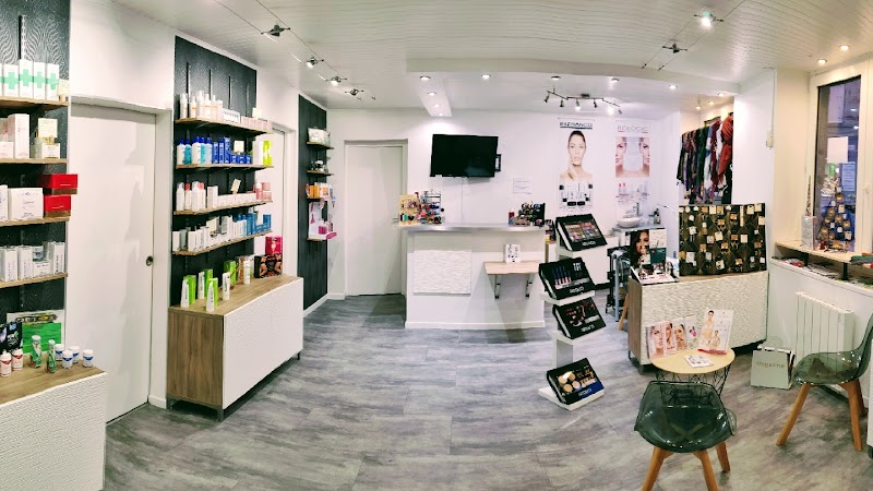 Zenitude Saint-Genest-Lerpt - Day Spa in Saint-Genest-Lerpt